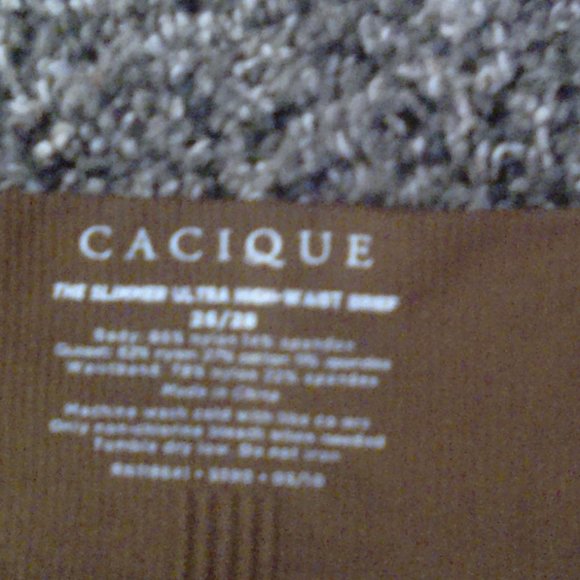 Cacique Shapewear - Picture 2 of 2